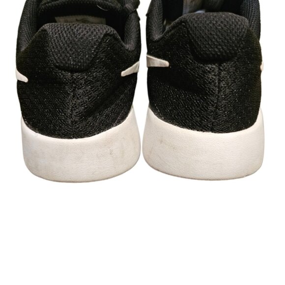 Nike Tanjun sneakers casual shoes boys shoes size 4 Youth - Picture 4 of 8